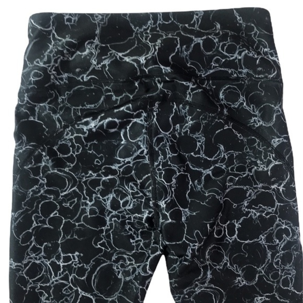 Under Armour Mesh Crop High Rise Leggings - Picture 7 of 7